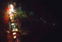Autobús con familias menonitas cae a un barranco; hay un fallecido y 24 lesionados