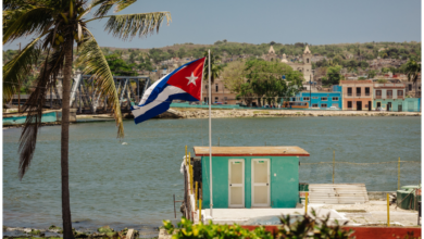 Cuba abre gasolineras, farmacias y puertos a la inversión privada en un giro histórico