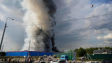 Ataques en Rusia impactan a Ozon: sus acciones caen hasta 28% tras afectaciones a almacenes