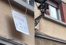 Vecinos sorprenden a abuelita con emotiva fiesta por sus 100 años