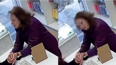 Video en tienda desata debate por el extraño comportamiento de una mujer