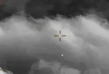 Fotograma del video de objetos luminosos captado por Delbert C. Newhouse en Utah durante 1952